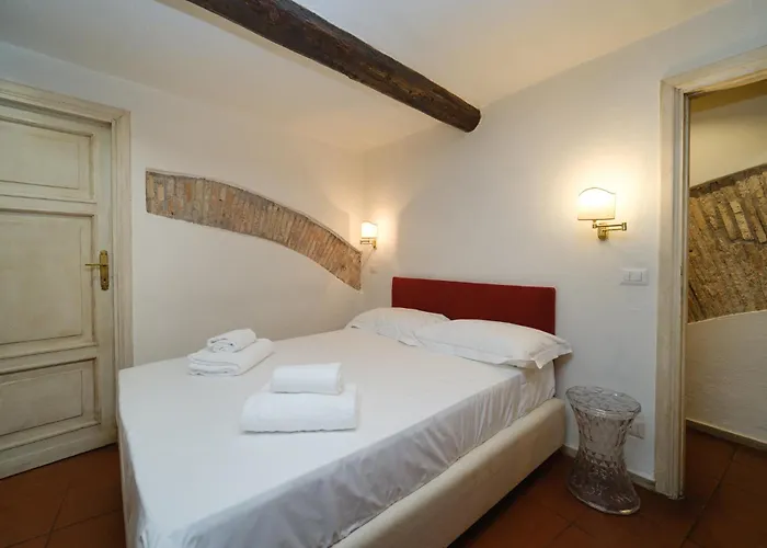 Pantheon's Arch By Buddyrent Apartment *