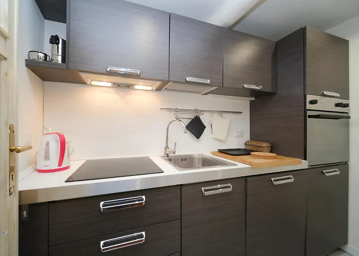 Apartment Pantheon's Arch By Buddyrent *