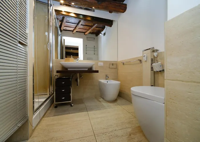 Apartment Pantheon's Arch By Buddyrent Rome